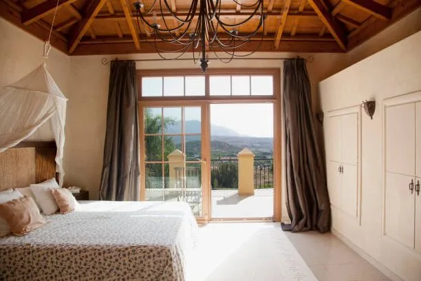 Top-10-Patio-Door-Installers-Comparison